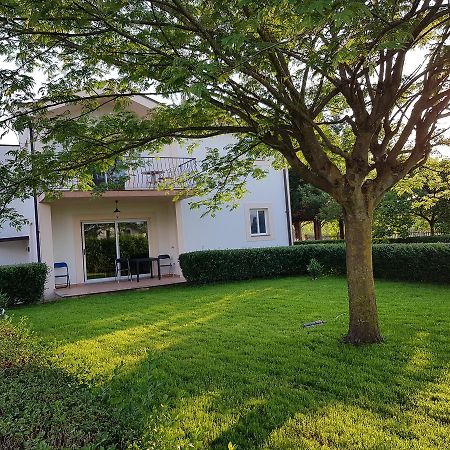 Guest House Kravica Любушки Екстер'єр фото